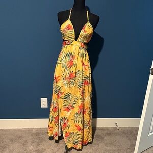 SHEIN Yellow Tropical Print Maxi Dress